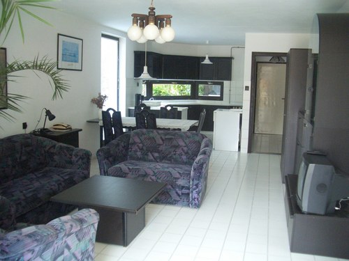 Appartementhaus KIS - Siófok - Urlaub am Plattensee am Golden Ufer