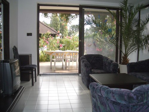 Appartementhaus KIS - Siófok - Urlaub am Plattensee am Golden Ufer